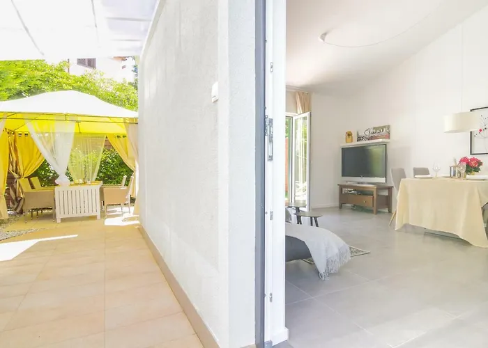 Pure Relax By The Forest * 빈쿠란