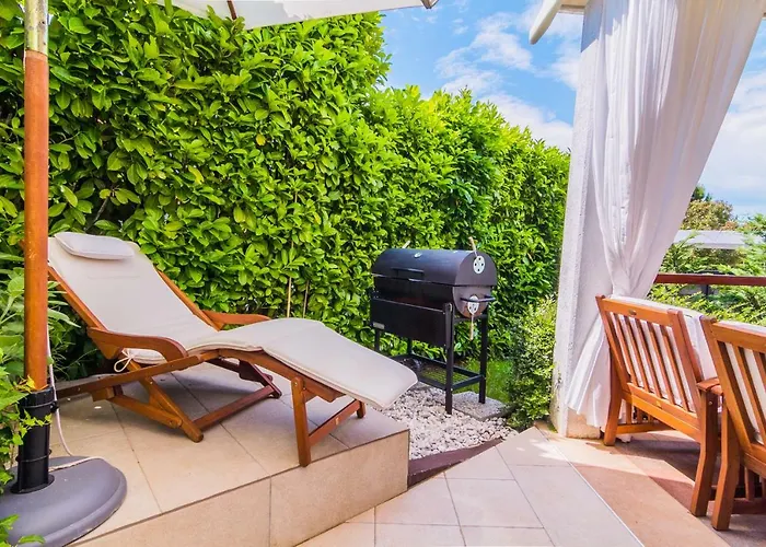 아파트 Pure Relax By The Forest 빈쿠란